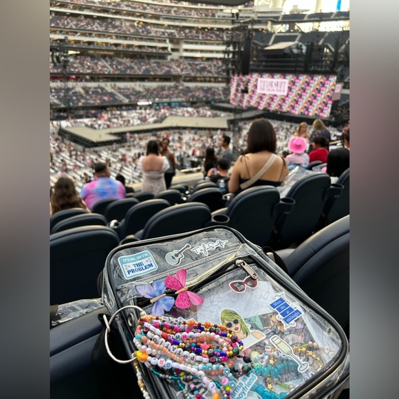 Meet the Posher, 4salebyMaggie - Picture 4 of 9